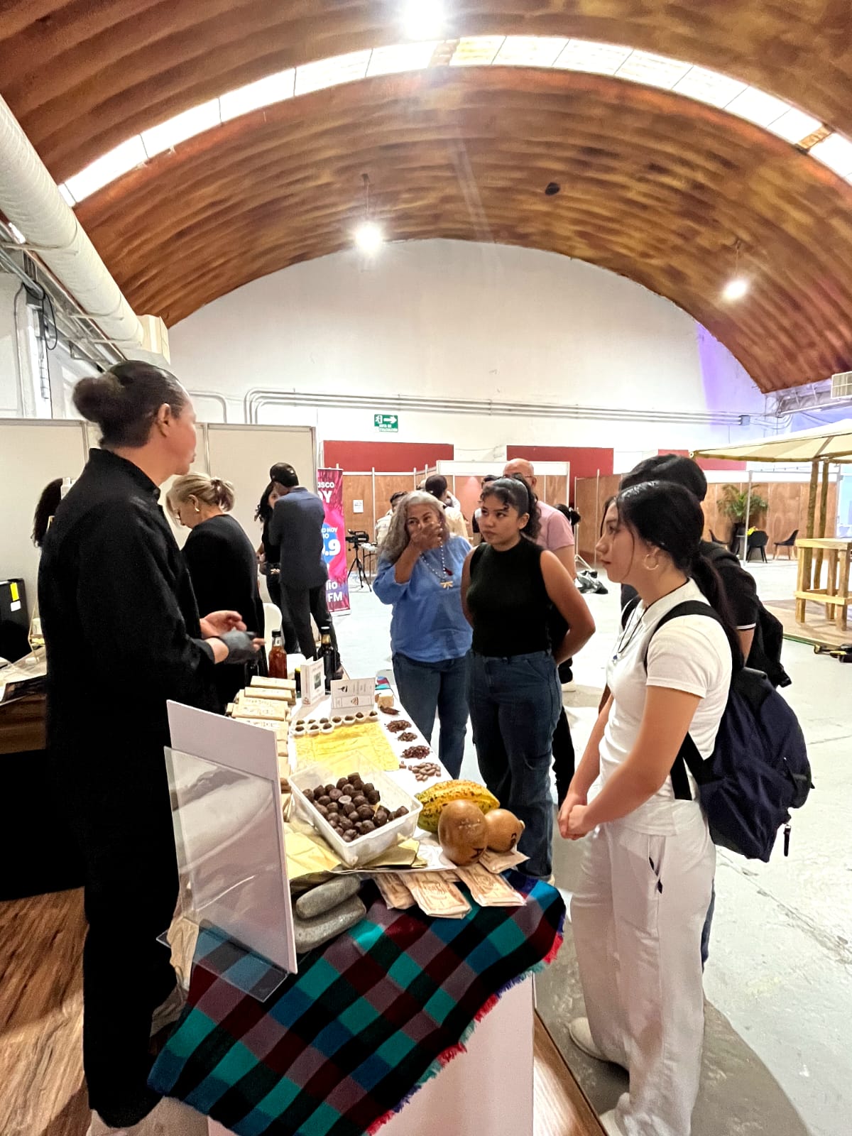 Poder Popular Honduras promociona el cacao en la 12 edición del